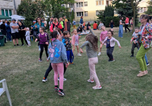Tańce przy muzyce